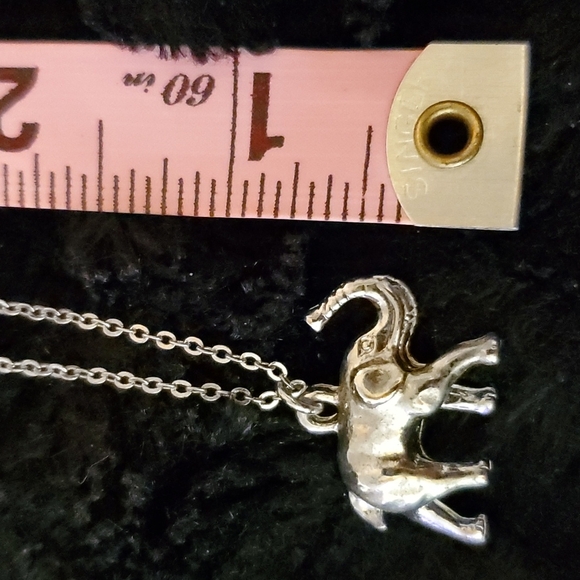 Dainty Silver Elephant Necklace - Picture 3 of 4